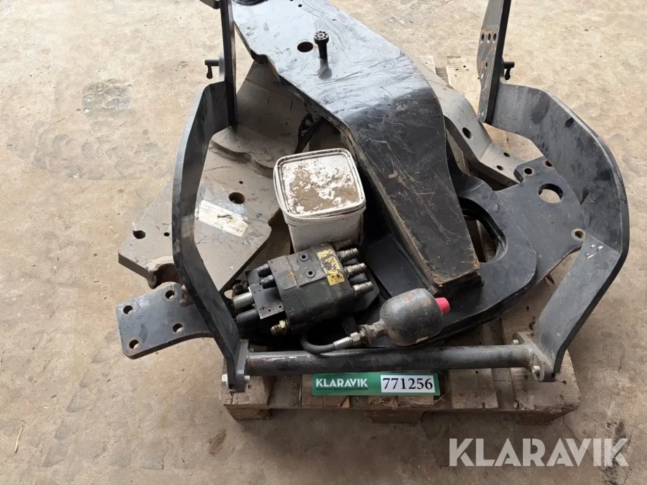 Billede 5 - Ålø front beslag