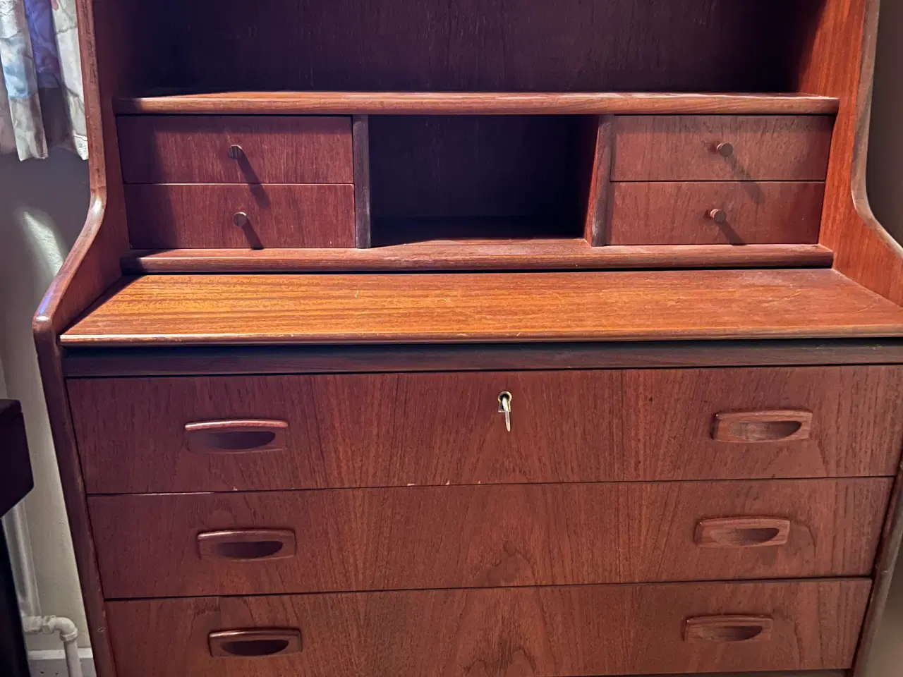 Billede 1 - Chatol /skænk i teaktræ