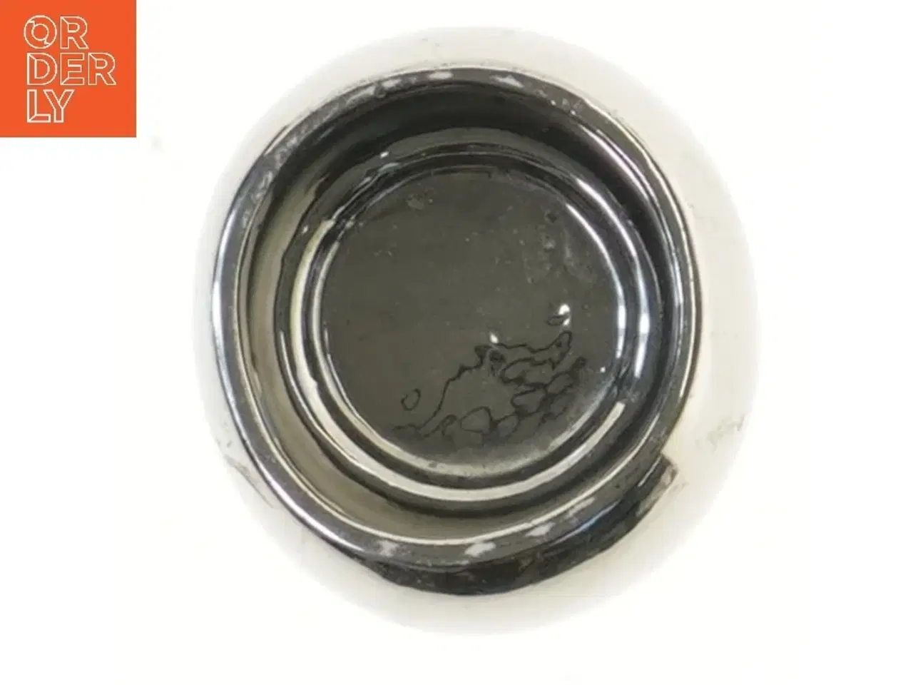 Billede 3 - Stilfuld vase i rustfrit stål fra Menu (str. Ø 10 cm)