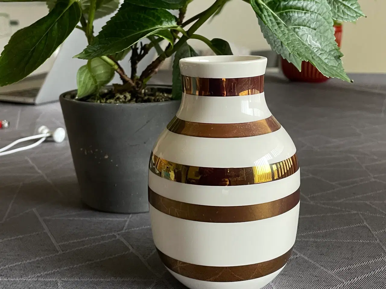 Billede 1 - Flot mindre Kähler jubilæumsvase, Omaggio