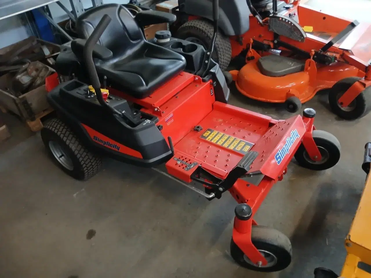 Billede 1 - Simplicity SZT110