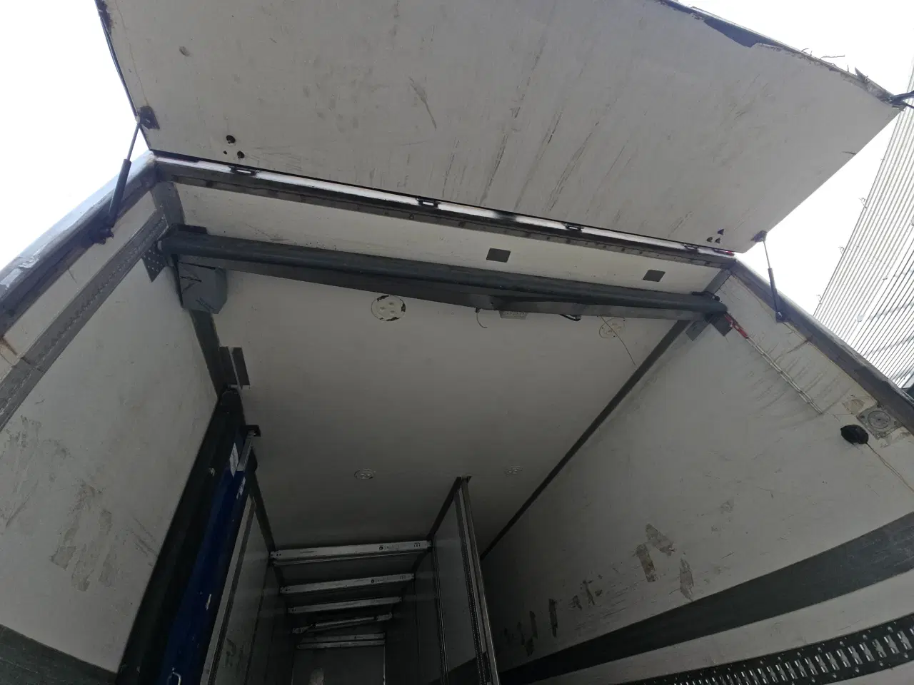 Billede 29 - Volvo FM330, Køle