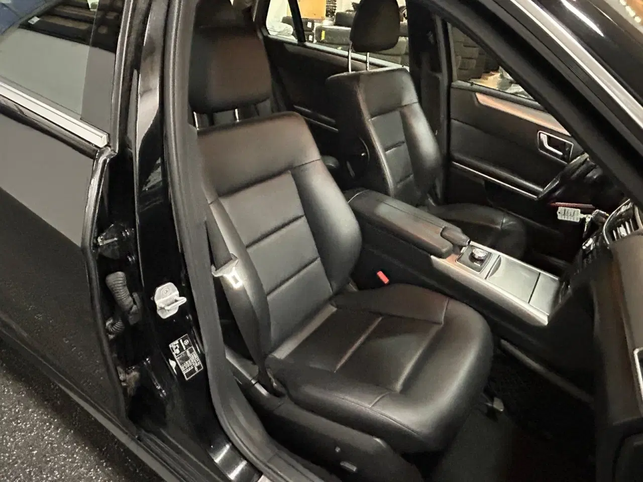 Billede 19 - Mercedes E200 2,2 CDi Avantgarde stc. aut.