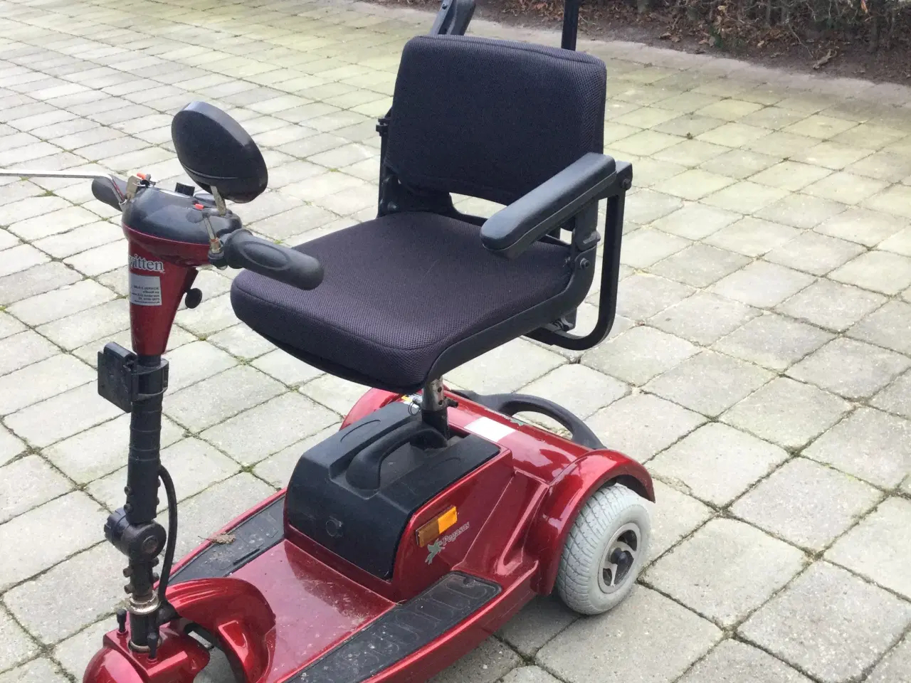 Billede 1 - Fin 3 hjulet scooter