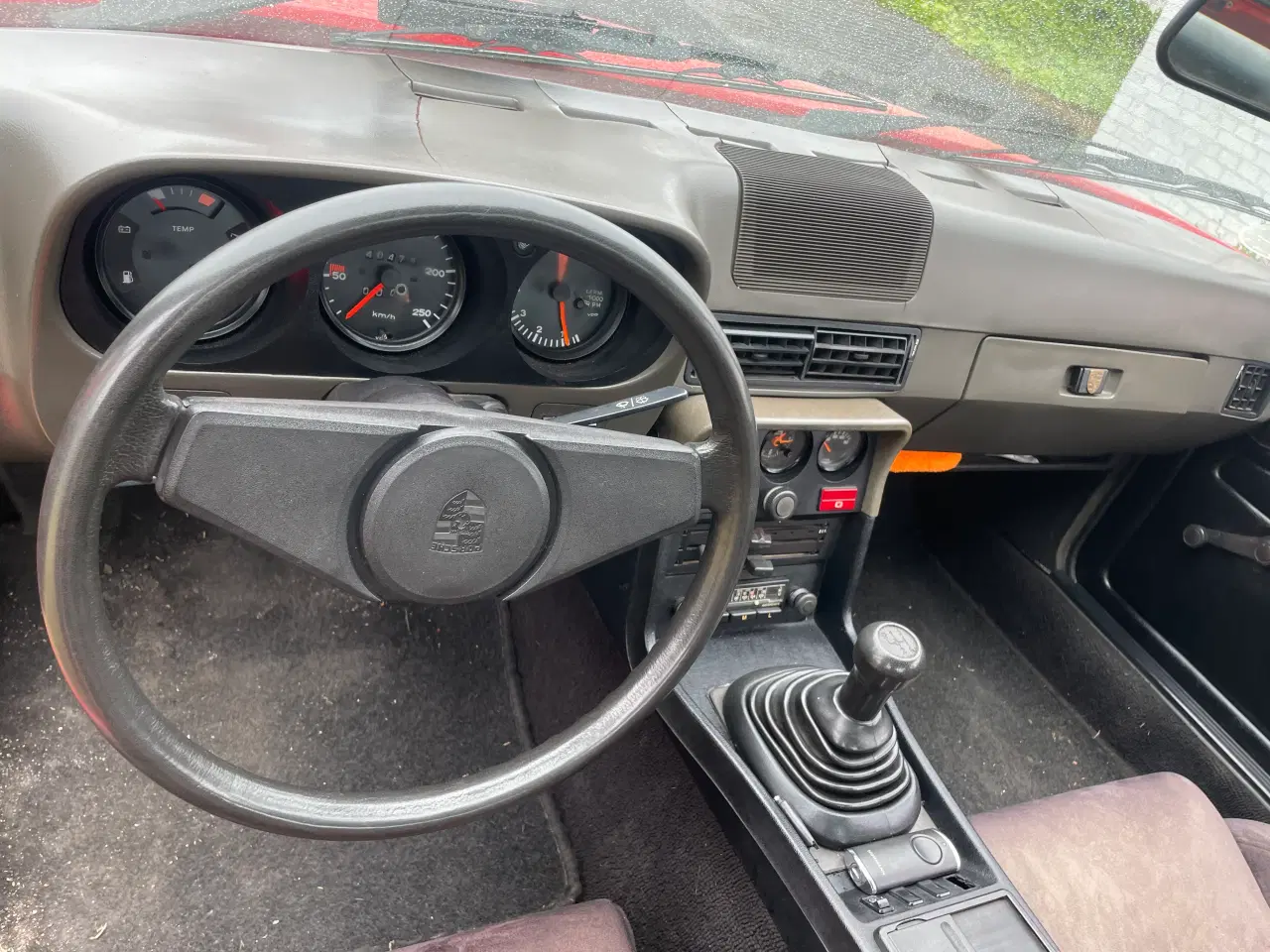 Billede 10 - Porsche 924 / 944 Targa lavt km tal 