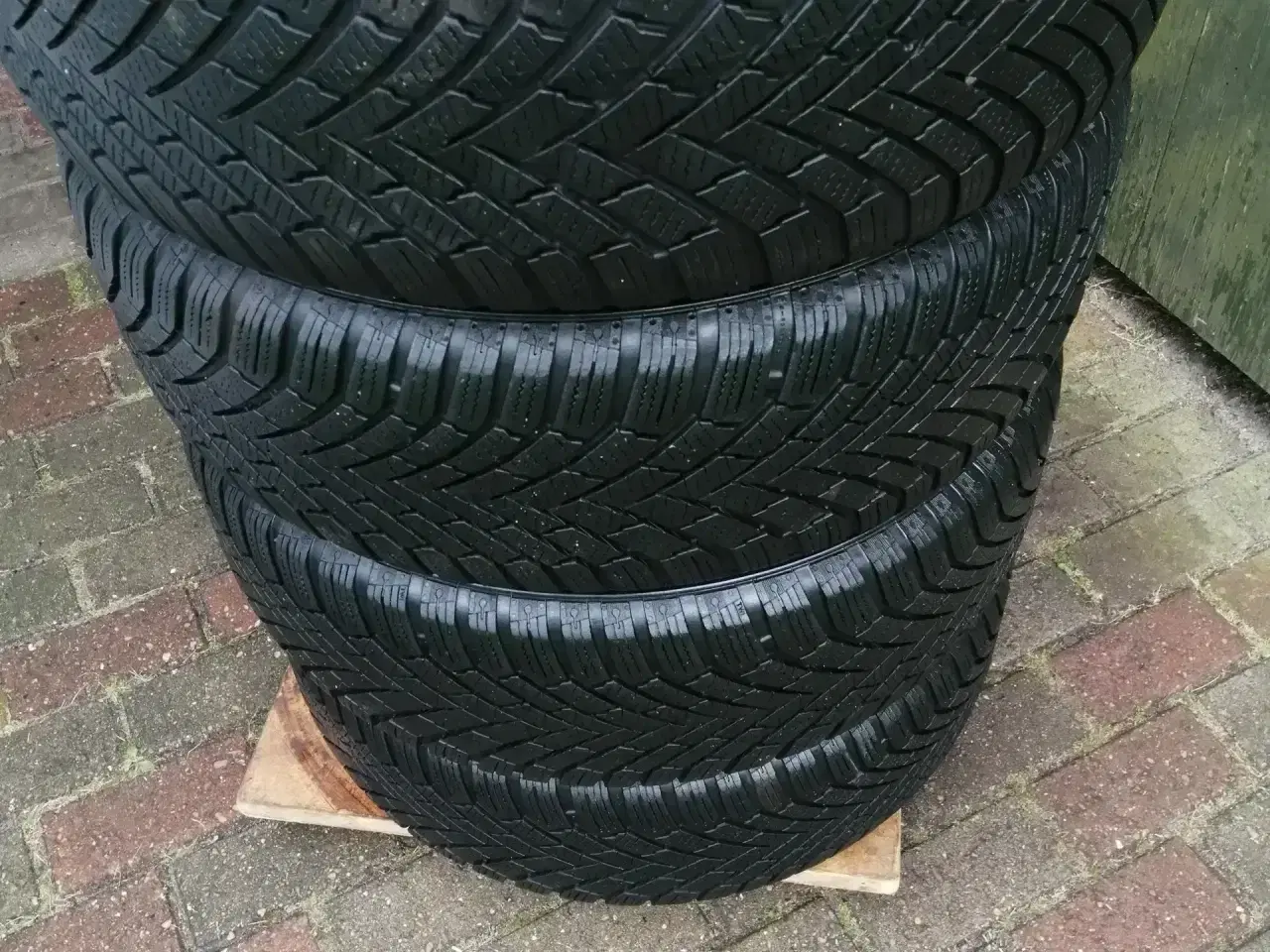 Billede 2 - 16"  vinterdæk , Audi, Skoda, VW, Seat 5x112