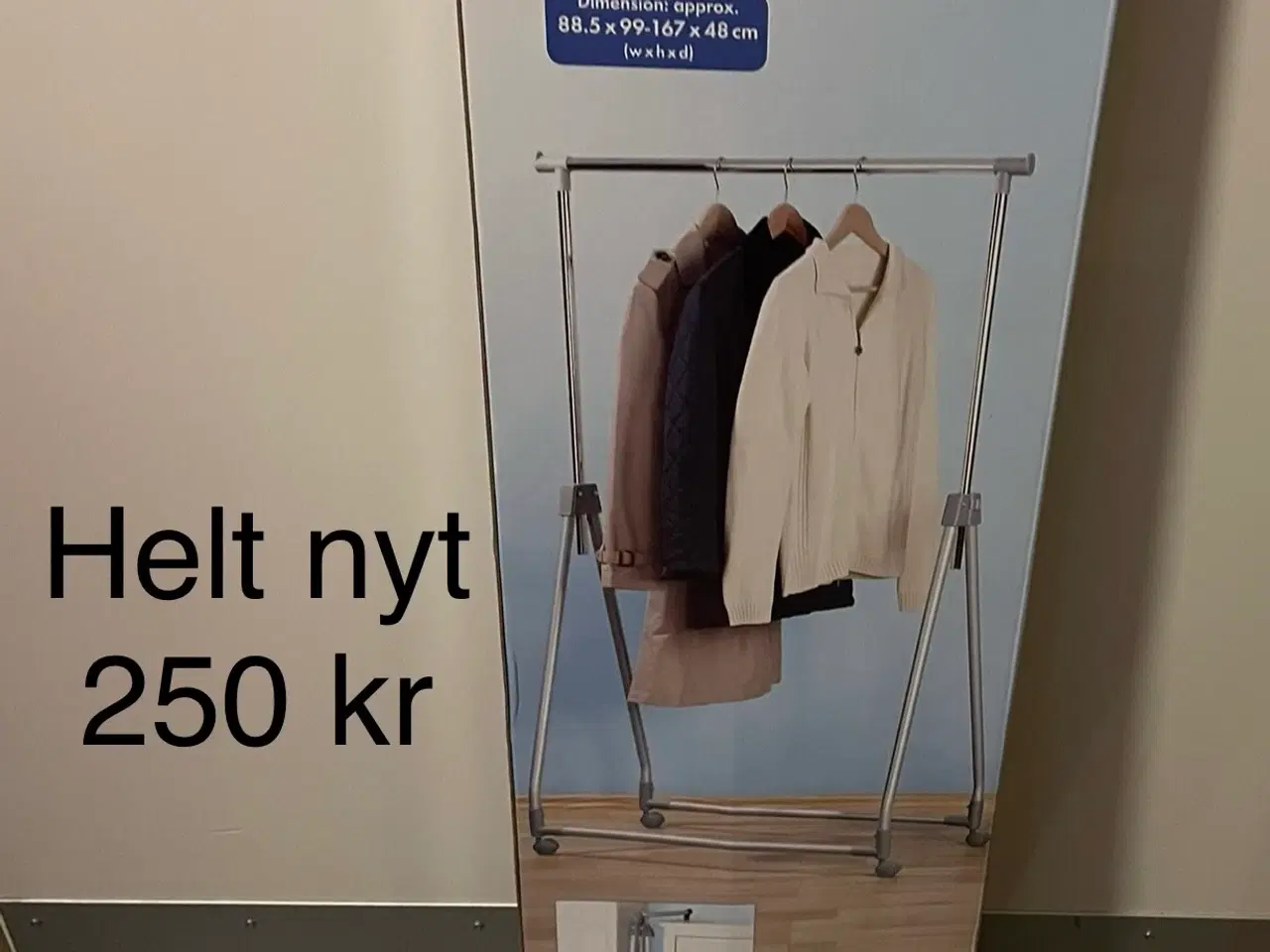 Billede 1 - Tøj stativ med hjul