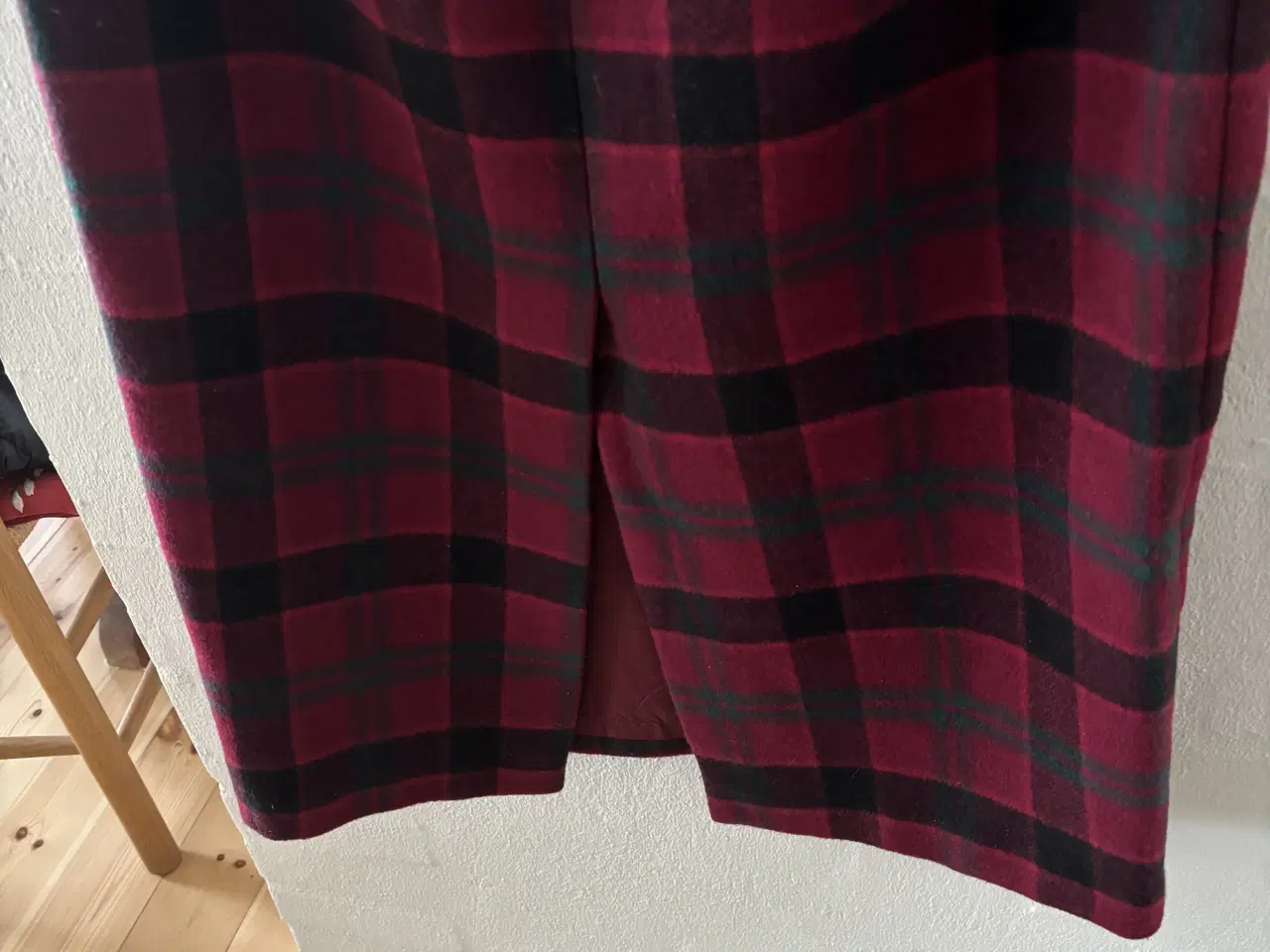 Billede 2 - Lang varm nederdel