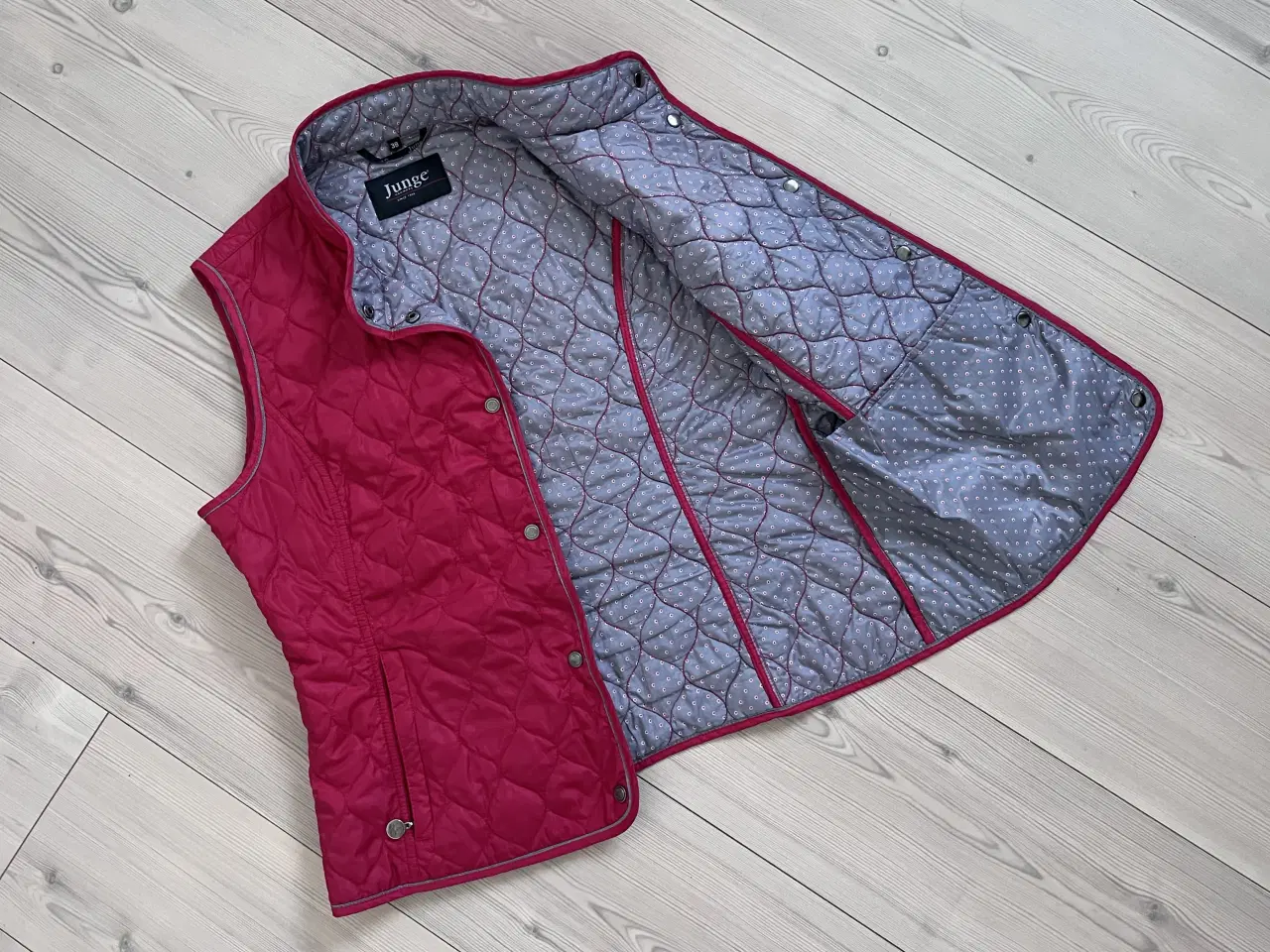 Billede 11 - Vest, Junge, Str M