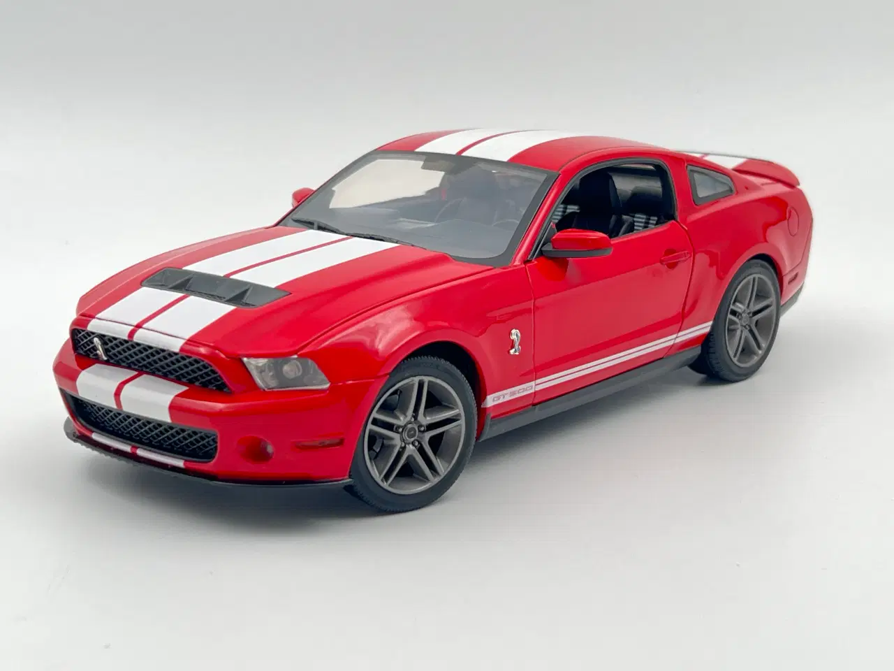 Billede 1 - 2010 Ford Shelby Mustang GT-500 1:18