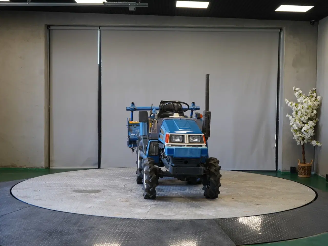 Billede 8 - ISEKI MINI TRAKTOR TU150F – LANDHØJDE 150 DIESEL