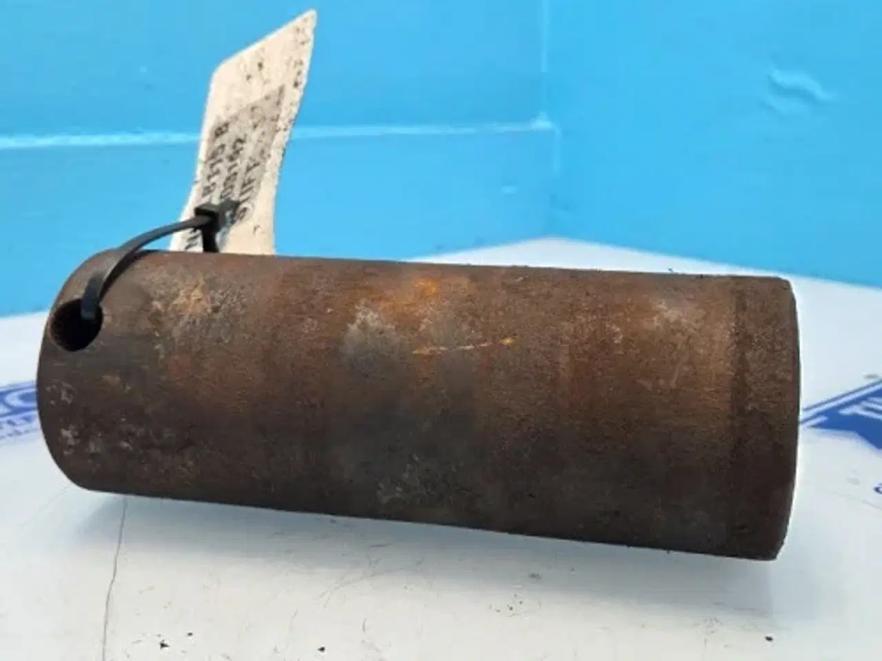 Billede 12 - New Holland LB115B Stift 85803192