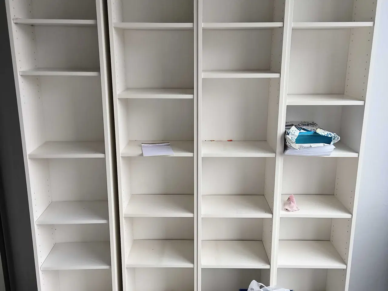 Billede 1 - Møbler sælges fra flytte lejlighed 