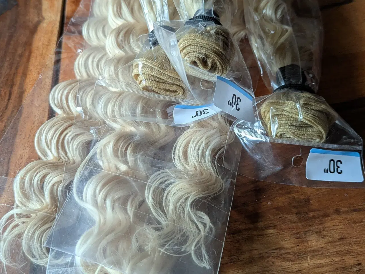 Billede 13 - 3 bundter blonde human hair deep wave 76 cm