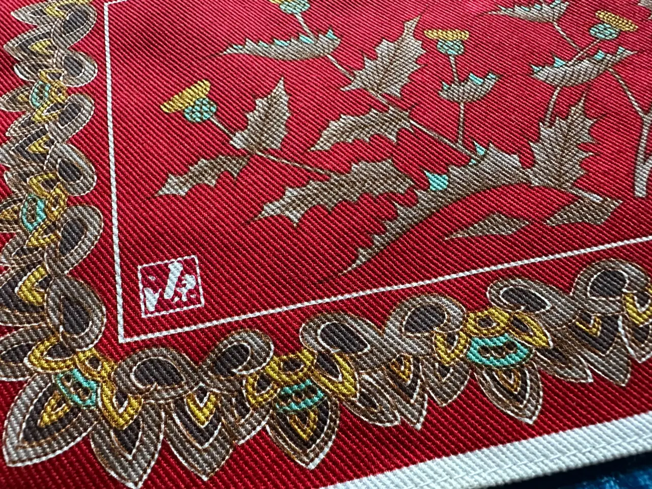 Billede 5 - Tekstiler/servietter fra Gen Collection sælges