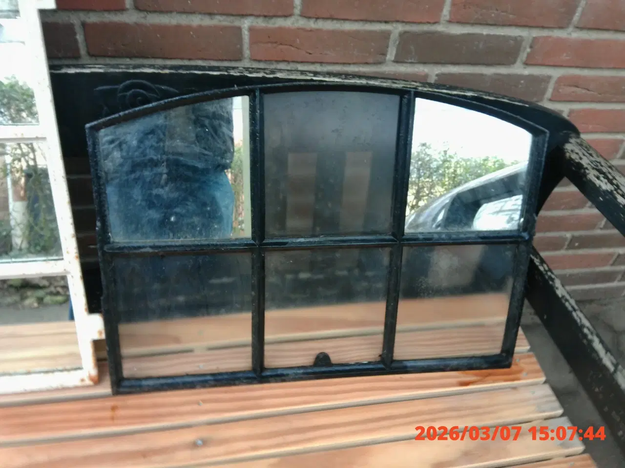 Billede 3 - to bondehus vinduer i metal