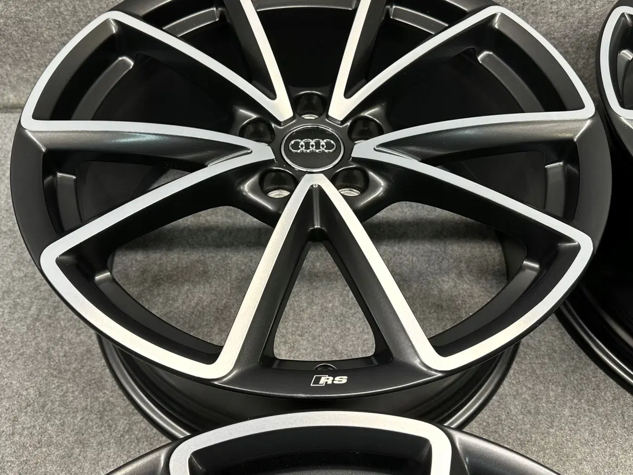 Billede 4 - AUDI A4 A5 B9 8W 8W0 S4 RS4 S5 19 8.5" x 19" 5x112