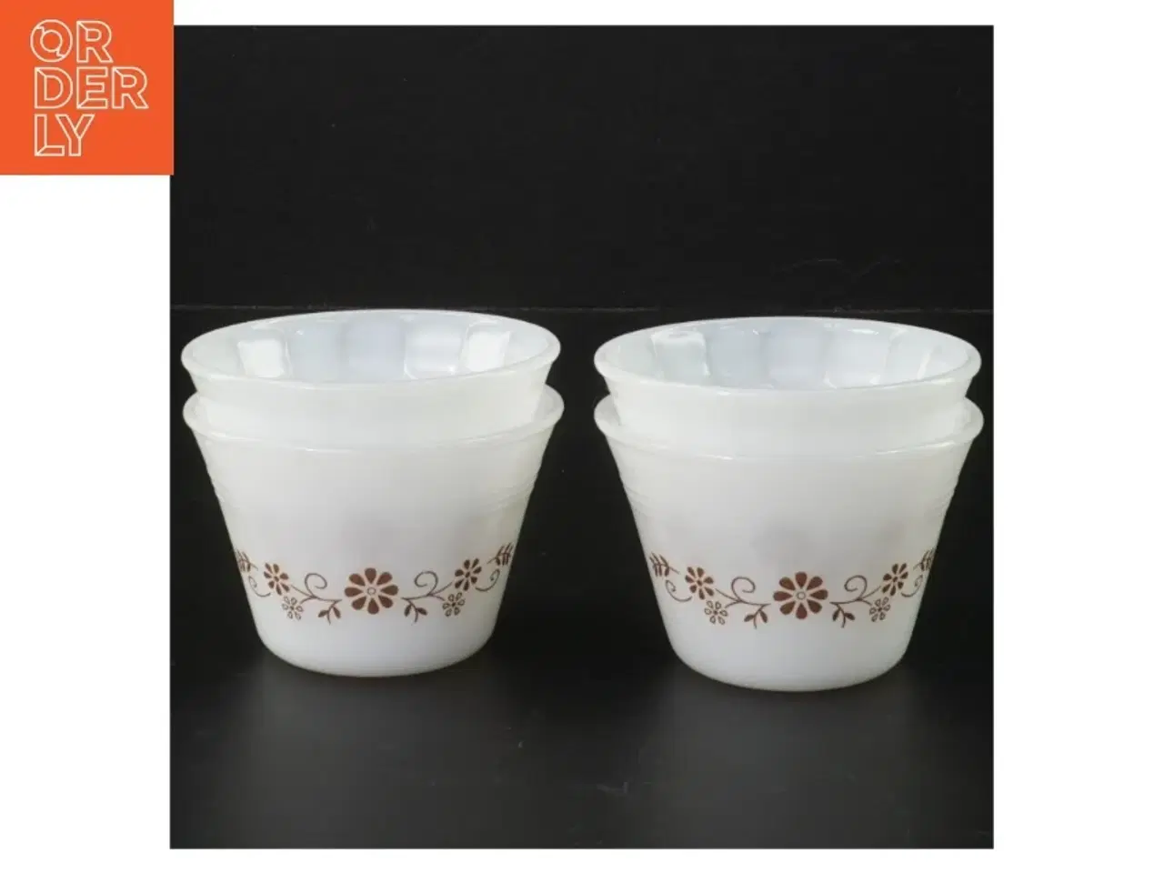 Billede 2 - Vintage Opalglas Sæt med fire små skåle fra Dynaware (str. H. 6 cm. ø. 8,5 cm)