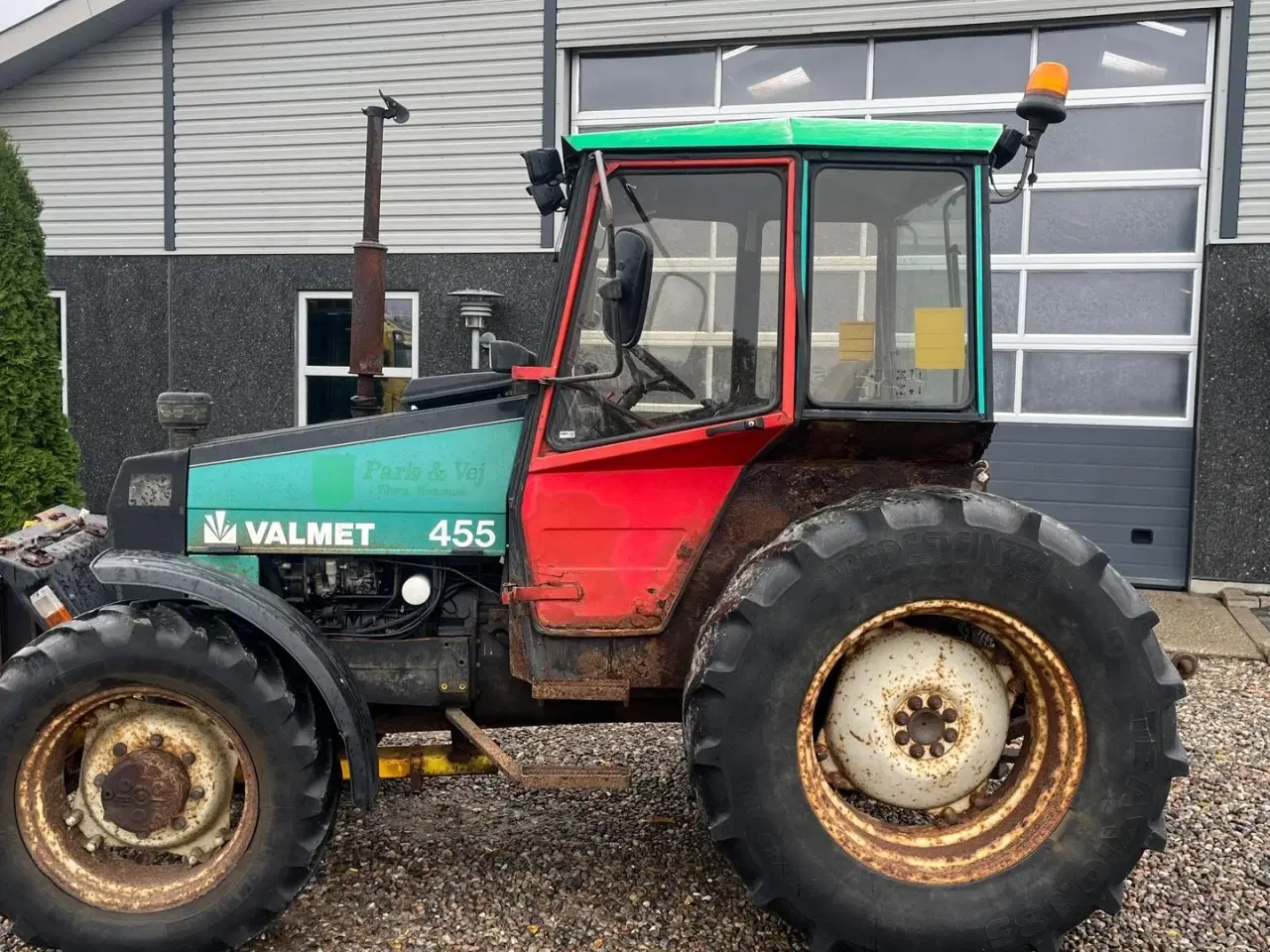 Billede 9 - Valmet 455 Med en slags frontlift