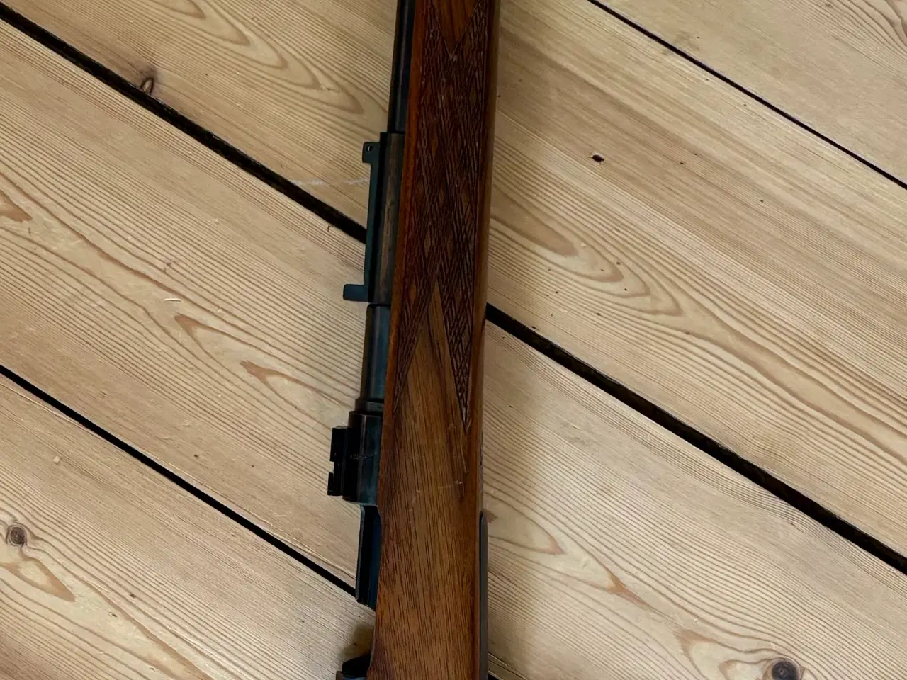 Billede 2 - Husqvarna riffel 6.5x55 til jagt