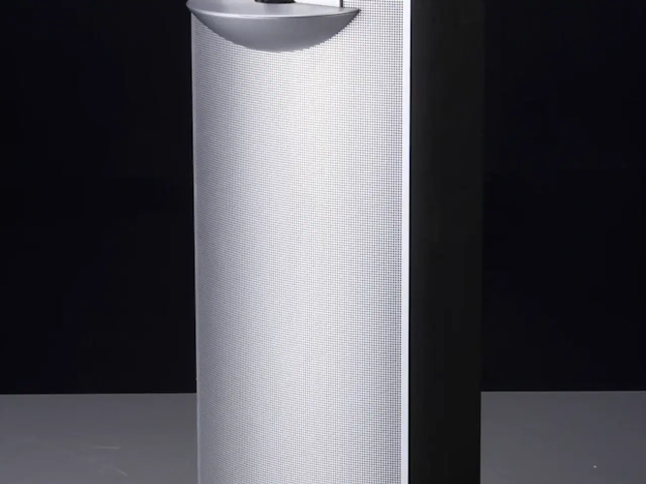 Billede 3 - Supertilbud - BeoVision 7-32 m. gulvstand/vægbeslag og BeoLab 7-1/BeoLab 7-4