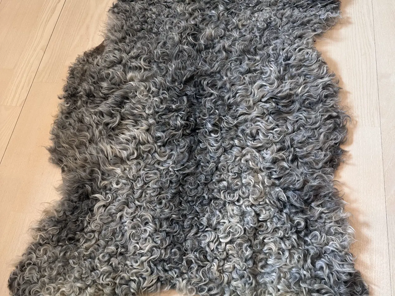 Billede 5 - Helt nyt gotlandsk lammeskind 