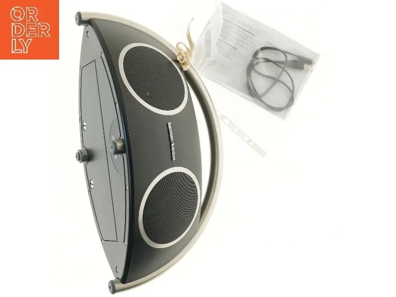 Billede 3 - Harman Kardon bærbar højttaler fra Harman/kardon (str. 48 cm)