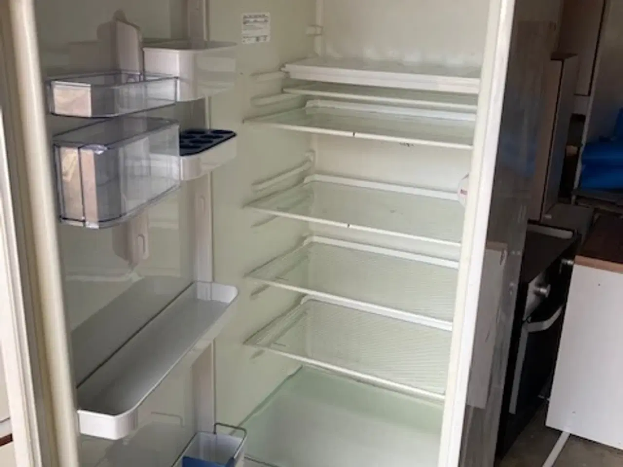 Billede 2 - Bosch Køleskab Høj model