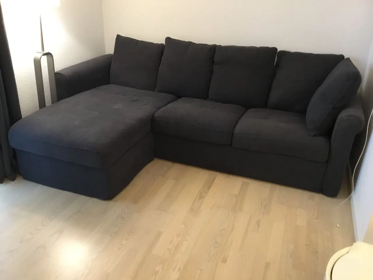 Billede 2 - 2 personers sofa med chaiselong
