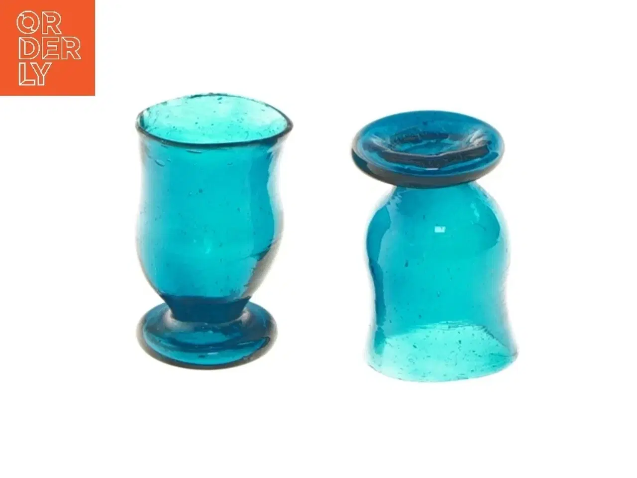Billede 3 - Blåt glas karaffel sæt med to glas (str. 6 cm og 17 cm)