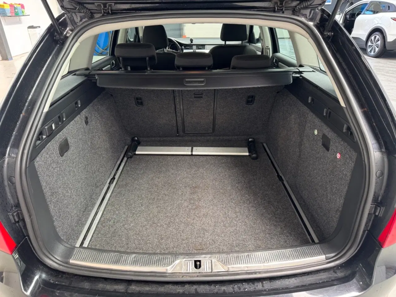 Billede 7 - Skoda Superb 3,6 FSi Elegance Combi DSG 4x4
