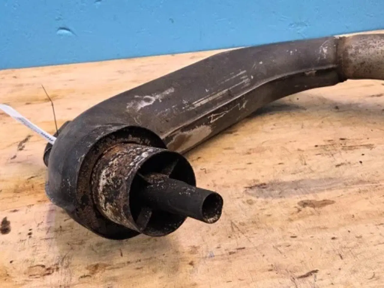 Billede 10 - Massey Ferguson 6290 Udstøtningsrør 3781076M2
