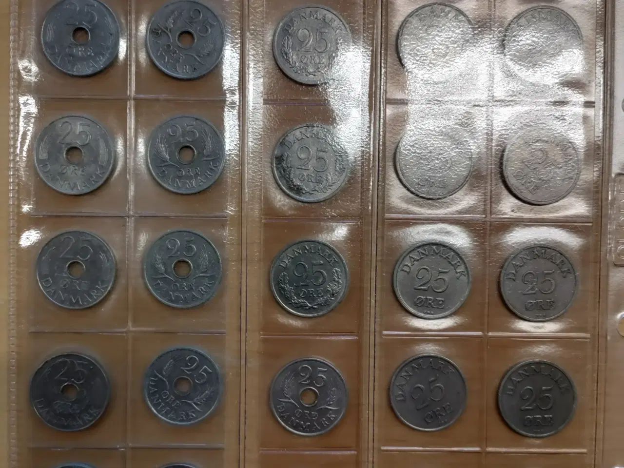 Billede 1 - 30 stk. danske 25 ører fra 1949-1980