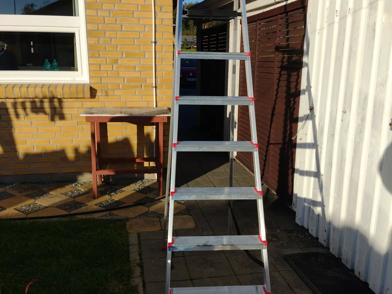Billede 3 - Trappestige i aluminium.