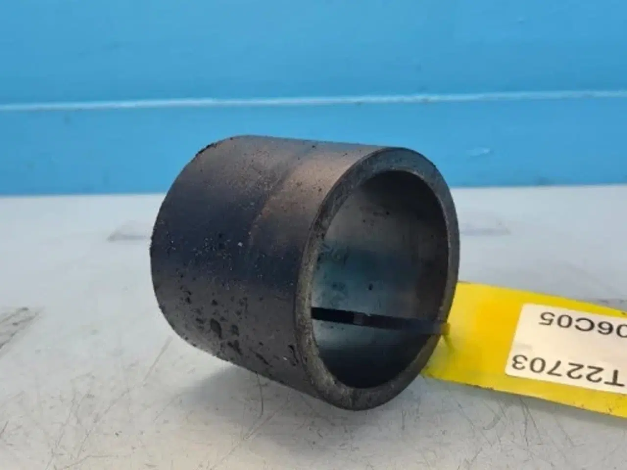 Billede 11 - Case  9240   Afstandsstykke   87280592