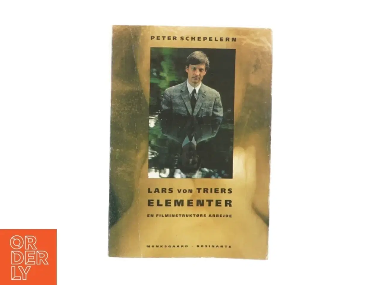 Billede 1 - Lars von Triers Elementer af Peter Schepelern (bog)