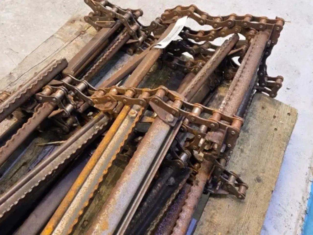 Billede 5 - New Holland CR9.90 Indføringskæde 87632187