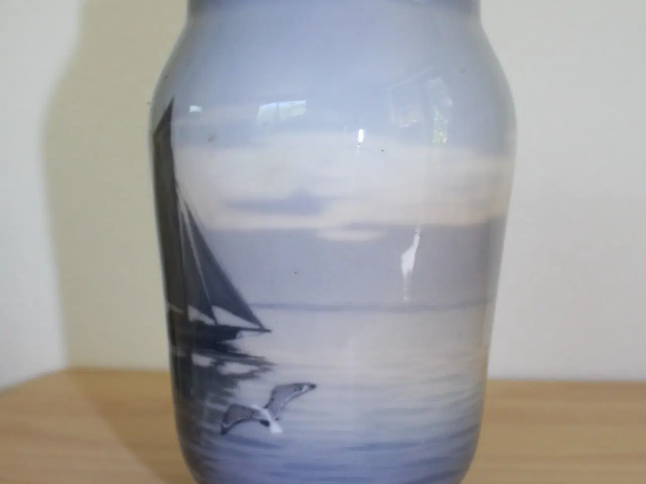 Billede 3 - Vase med sejlskib fra Royal copenhagen