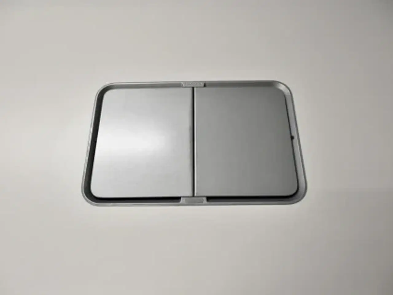 Billede 3 - Steelcase media scape snow bord med 2 skærme og 4 cobi stole