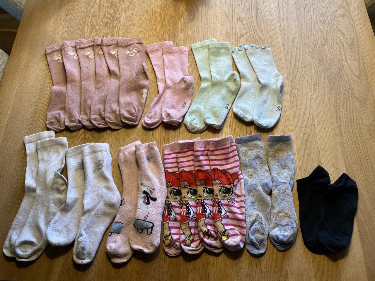 Billede 2 - Mange fine strømper fra 26- 36 