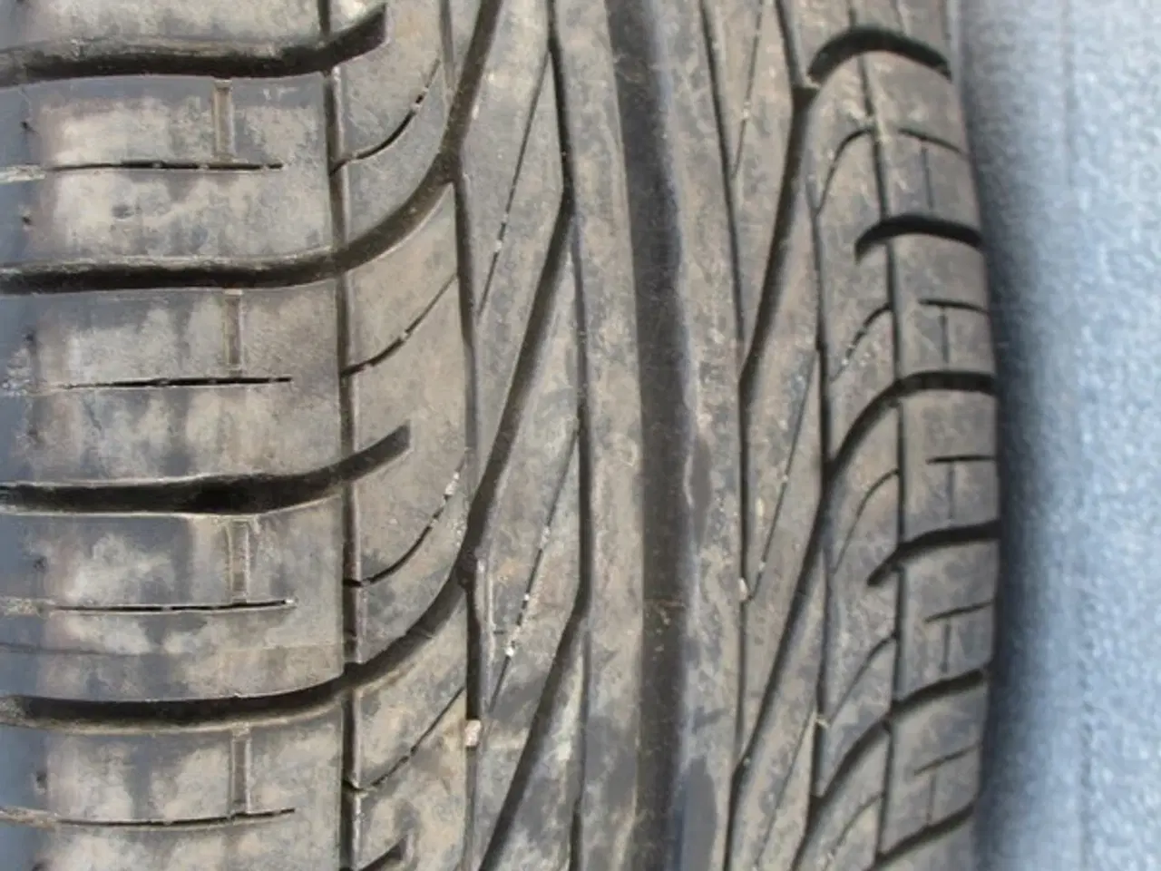 Billede 7 - 15" Mega 4x108 ET15 195/65/15" Pirelli sommerdæk