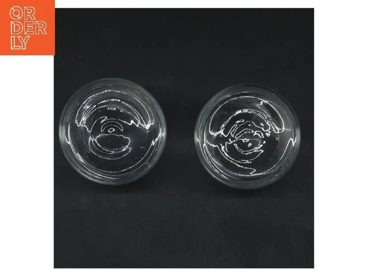 Billede 3 - Glas lysestager med bladmønster (str. Ø 5,5 cm højde 5,5 cm)