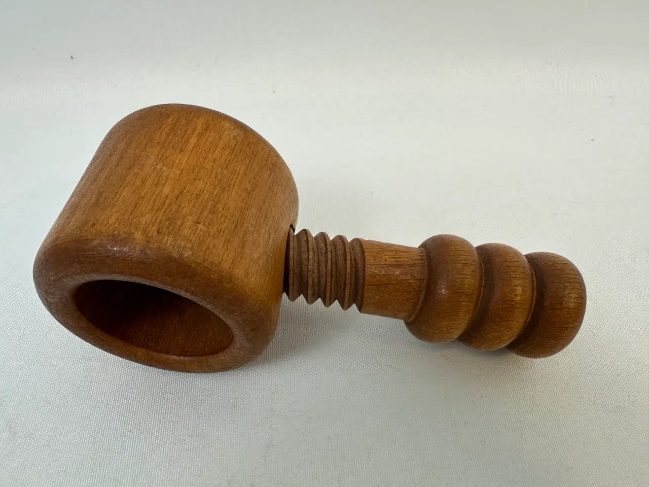 Billede 2 - Nøddeknækker i træ