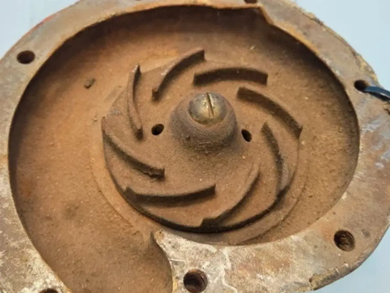 Billede 12 - Case D268 Vandpumpe 3132741R94