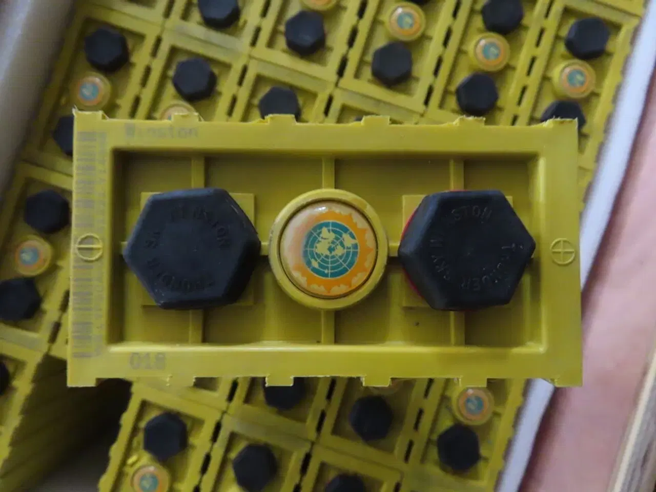 Billede 6 - Kasse med 30 stk lithium ion batterier WINSTON