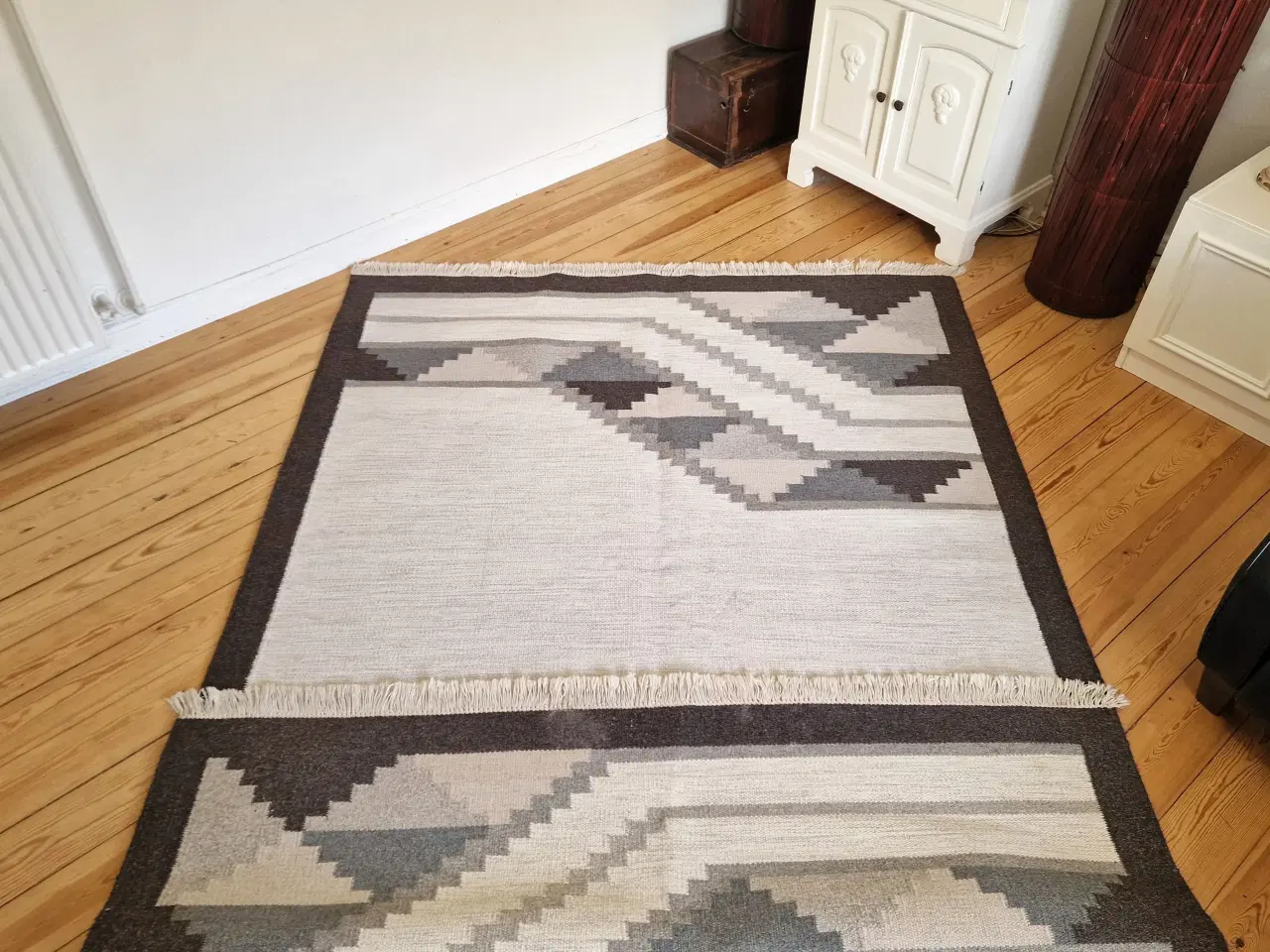 Billede 8 - Lækkert stort röllakan-tæppe.