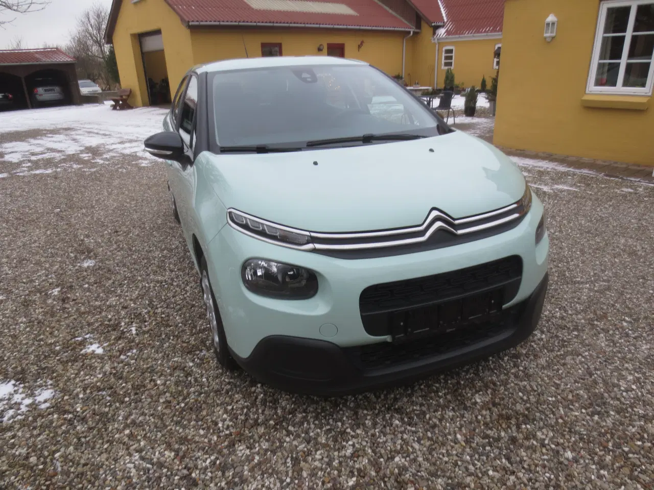 Billede 3 - Fin Citroen C 3 1.2 i År 2019.