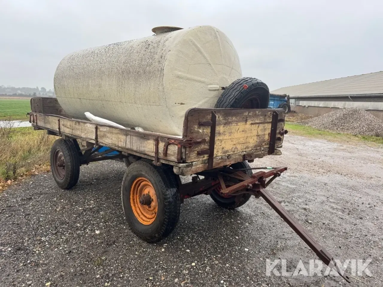 Billede 2 - Vandvogn med glasfibertank