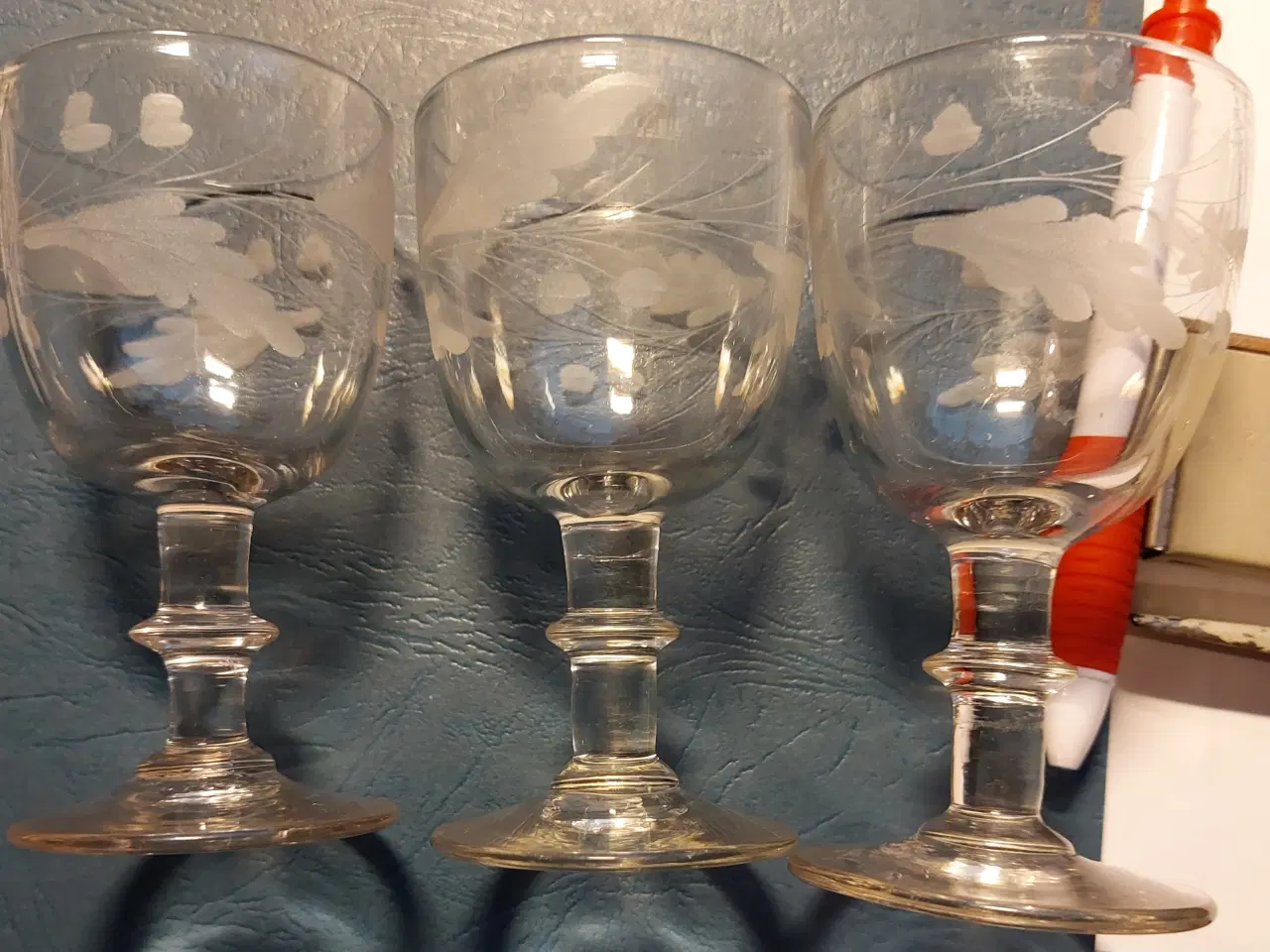 Billede 6 - 3 stk. EGELØV GLAS - midt 1800 tal ( samlet pris )