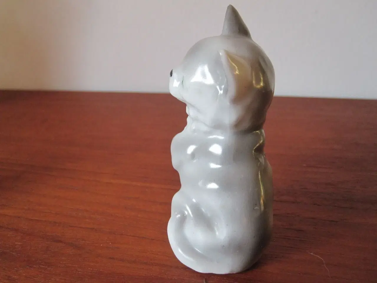 Billede 2 - Porcelæns kat
